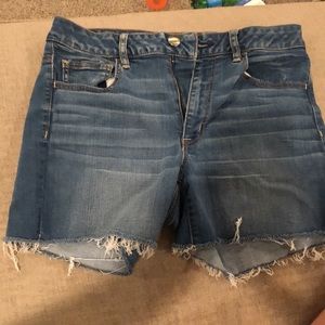 American eagle denim shorts in size 12